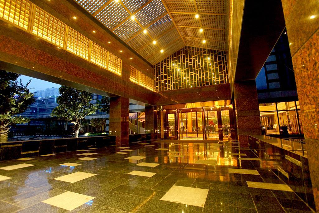 Gloria Grand Hotel Wuxi Wuxi  Eksteriør bilde